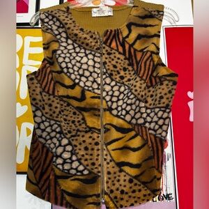Nancy Bolen City Girl Women’s Animal Print Zip Vintage Statement Piece